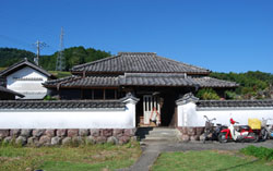 1016-2.jpg